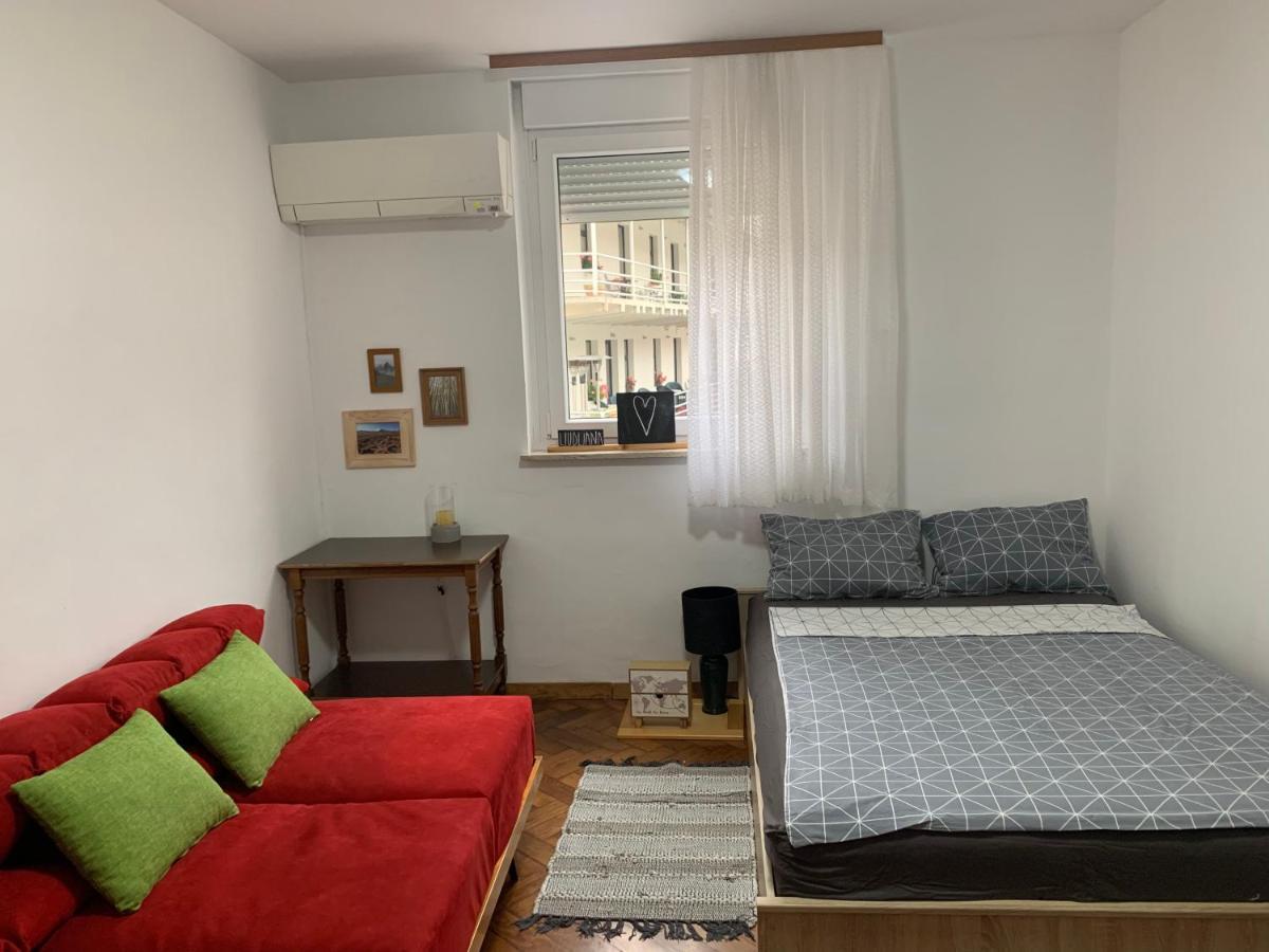 New Episode - Apartment With Private Parking Liubliana Exterior foto